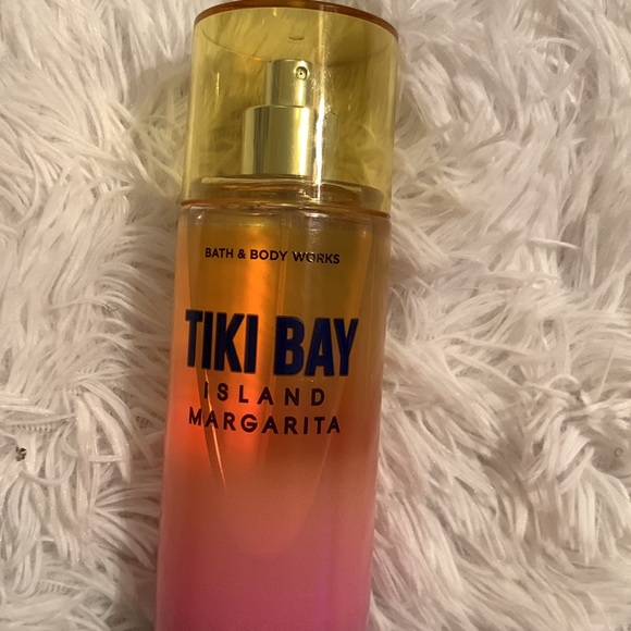 ✨NEW✨✨✨ TIKI BAY ISLAND MARGARITA BATH & BODYWORKS SPRAY✨ - Picture 2 of 2